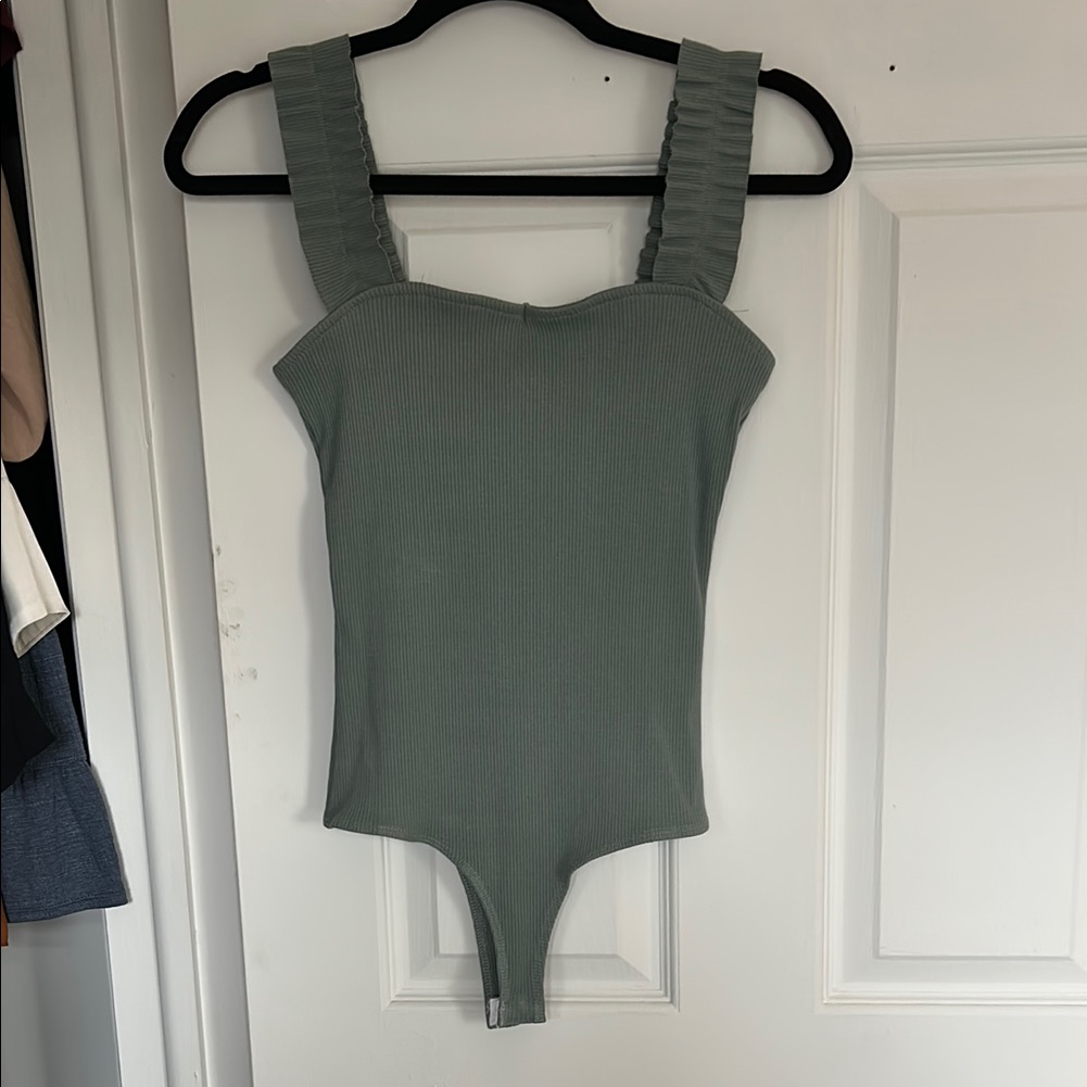 *Tags Still On/Never Worn* Green Bodysuit With Ruffled Straps